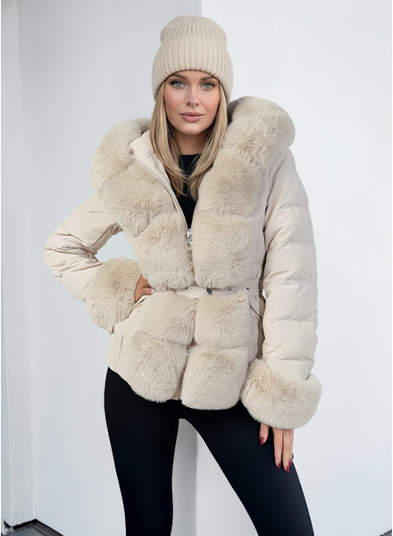Dames winterjas met bont beige