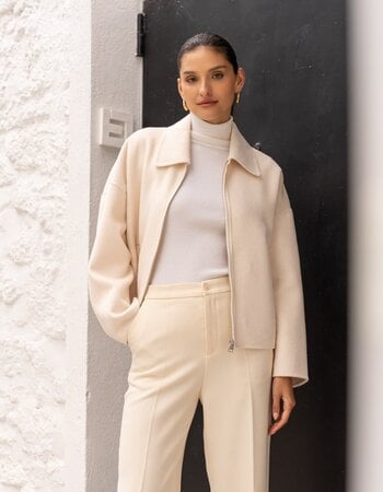 Attentif Wollen jas dames kort oversized wit