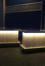 Leonard Bar / Balie  op wielen:  Model Leonard Plus met LED