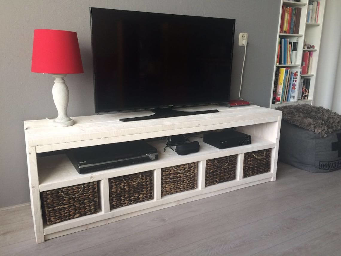 Steigerhouten TV-meubel
