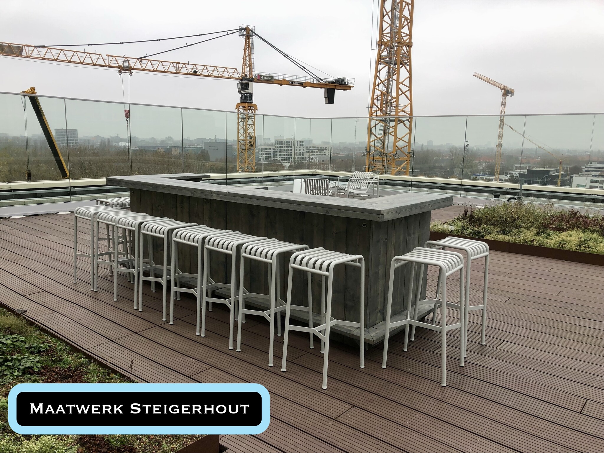 De Prachtige Wereld van Steigerhouten Meubels: Duurzaamheid, Maatwerk en Stijlvol Design