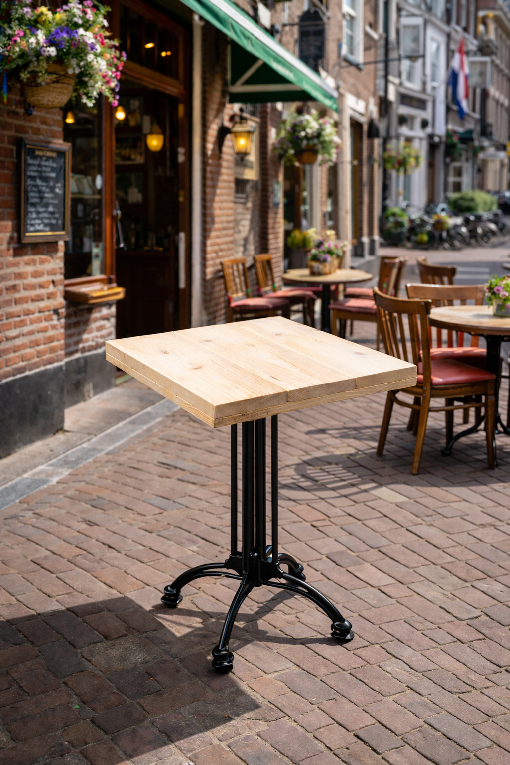 Den Haag Bistrotafel - Terrastafel: Model Den Haag.