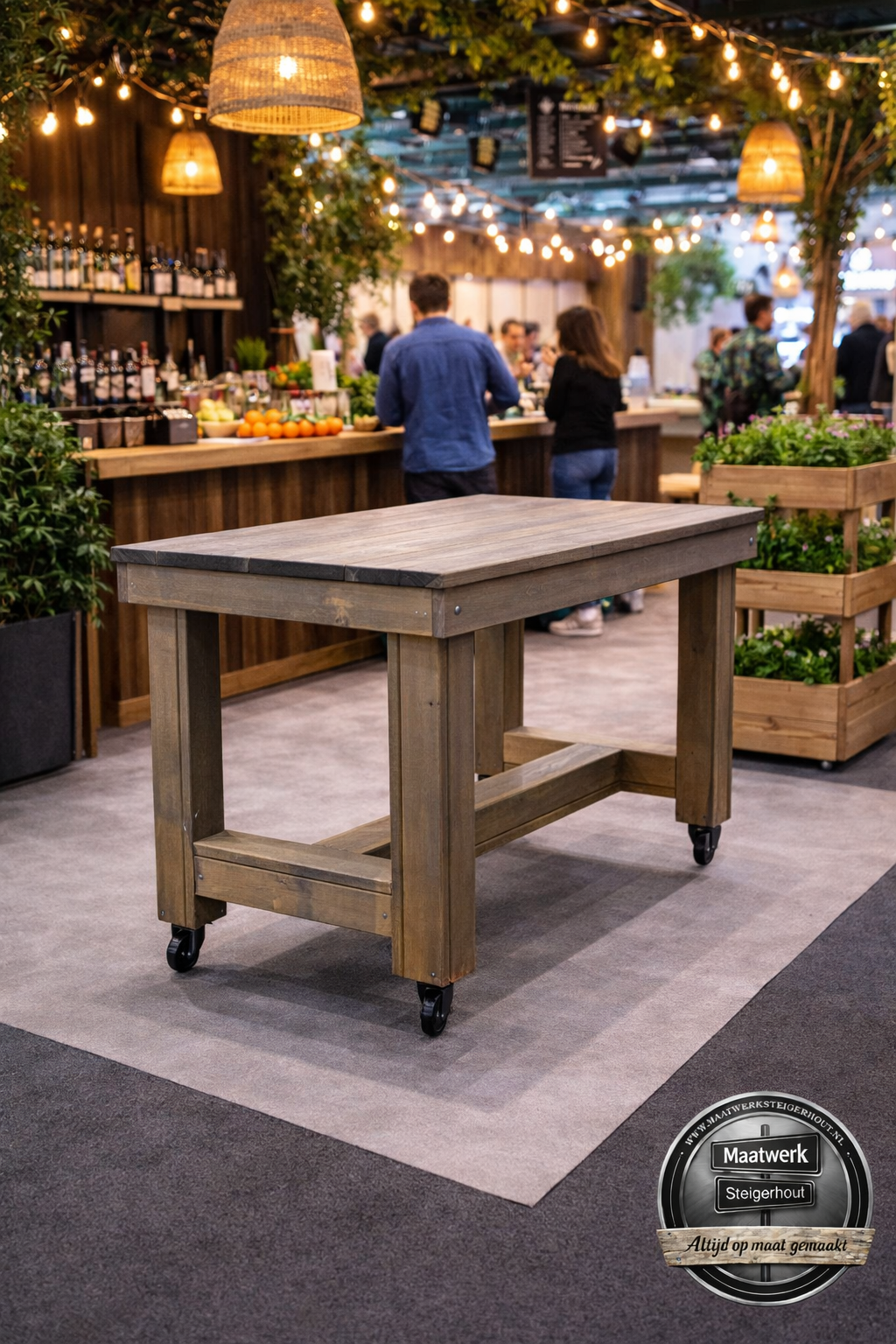 Sint Oedenrode Bartafel / Kloostertafel op wielen:  Model Sint Oedenrode