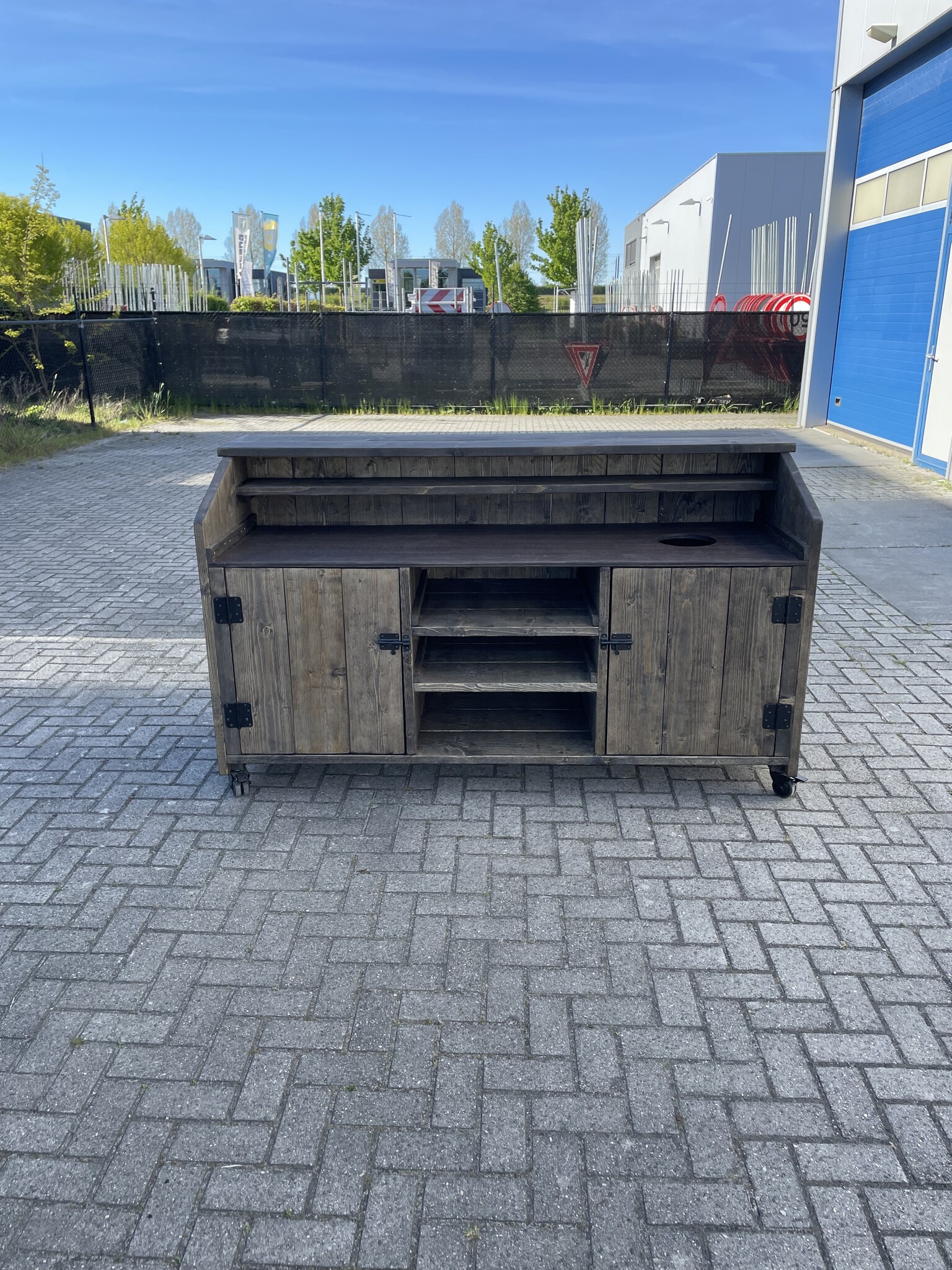 Waddenzee Een verrijdbare Bestekwagen - Servieswagen: Model  Maes
