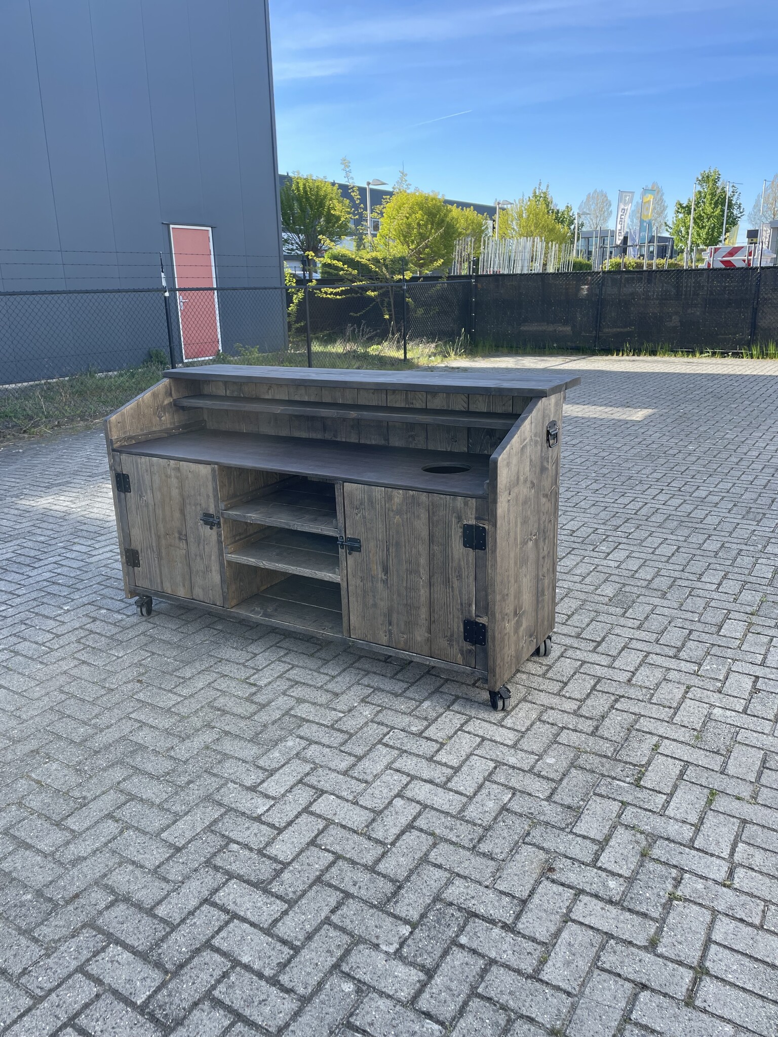 Waddenzee Een verrijdbare Bestekwagen - Servieswagen: Model  Maes