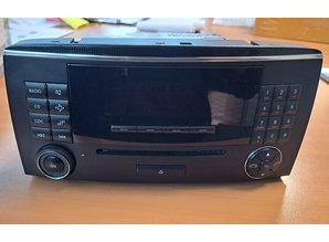 Mercedes Audio Unit A2518207889