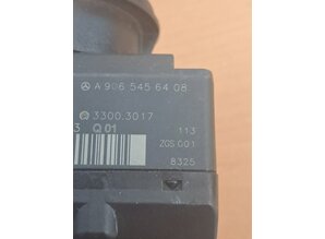 Mercedes EIS W906 9065456408