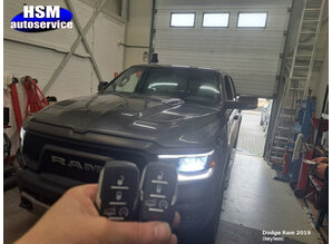 Dodge sleutel met afstandsbediening