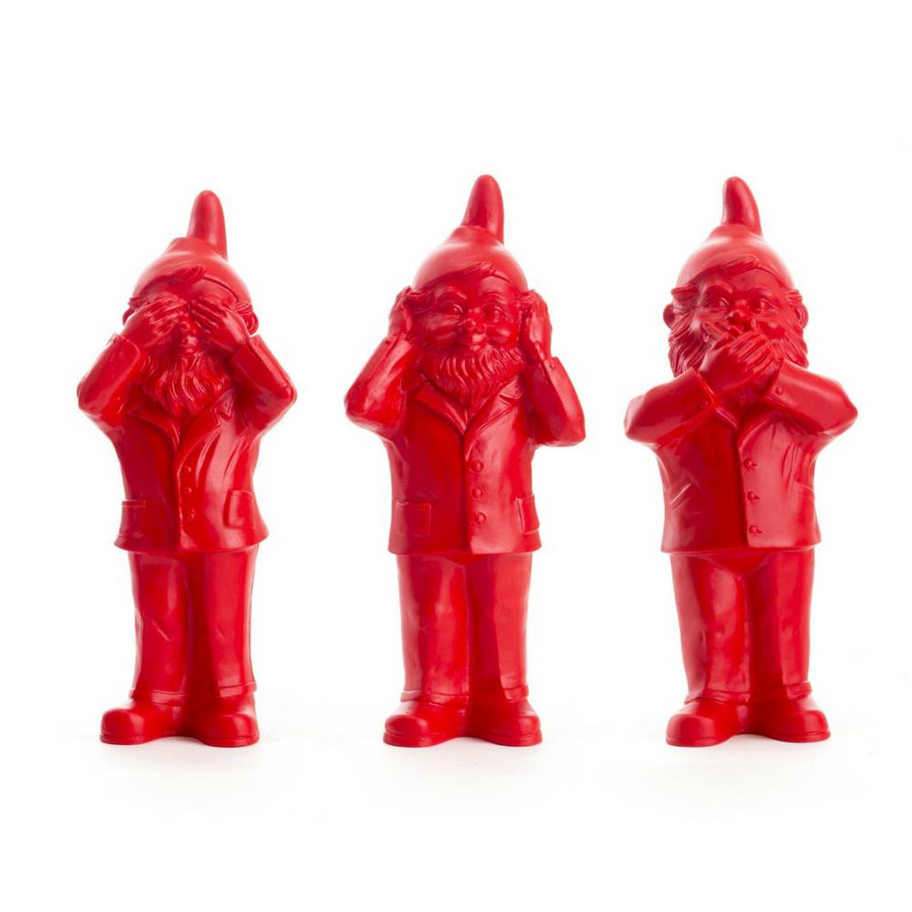 Tuinkabouters "Niet Horen, niet Zien & Zwijgen" by Ottmar Hörl in Rood
