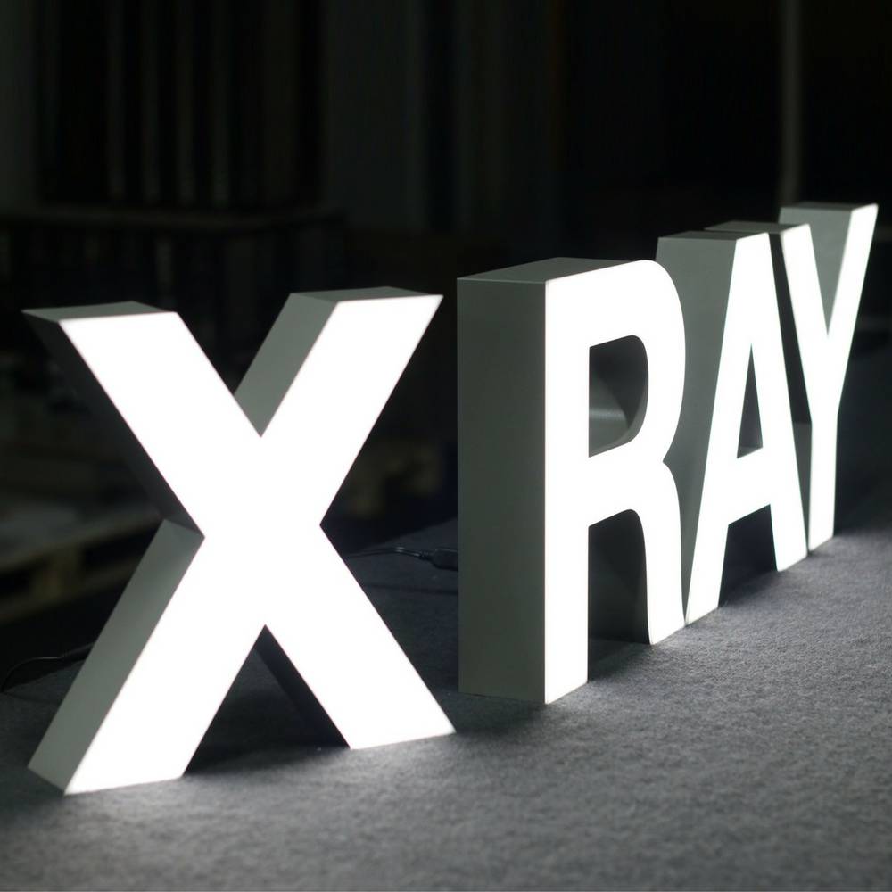 Quizzy LED Letter X-2