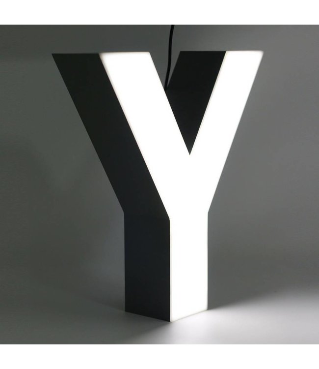 Quizzy LED Letter Y