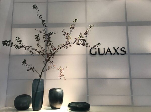 Guaxs Vase Gobi Haut | Bleu Océan / Indigo Guaxs Vase Gobi Haut | Bleu Océan / Indigo