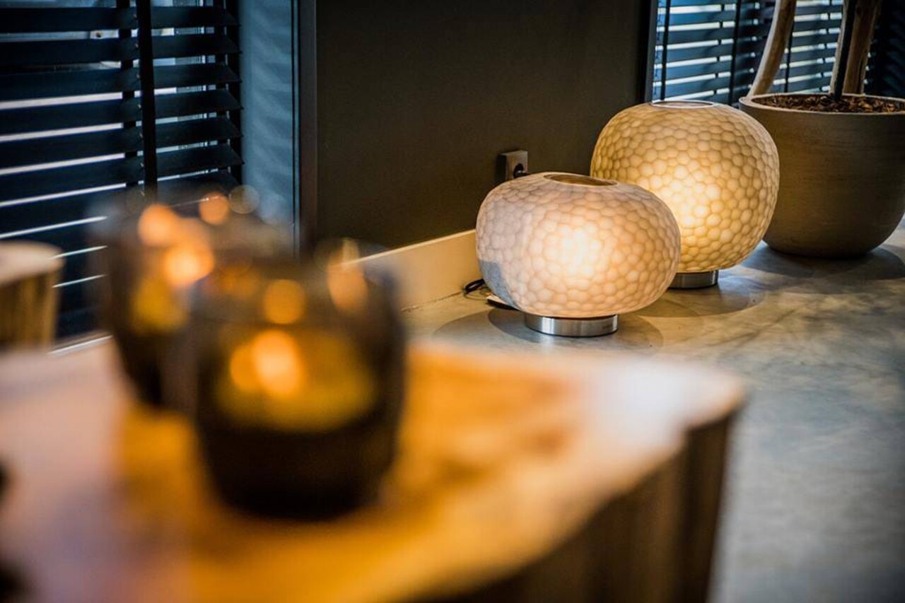 Guaxs Bordlampe Erbse 1 | Klar / røykgrå Guaxs Bordlampe Erbse 1 | Klar / røykgrå