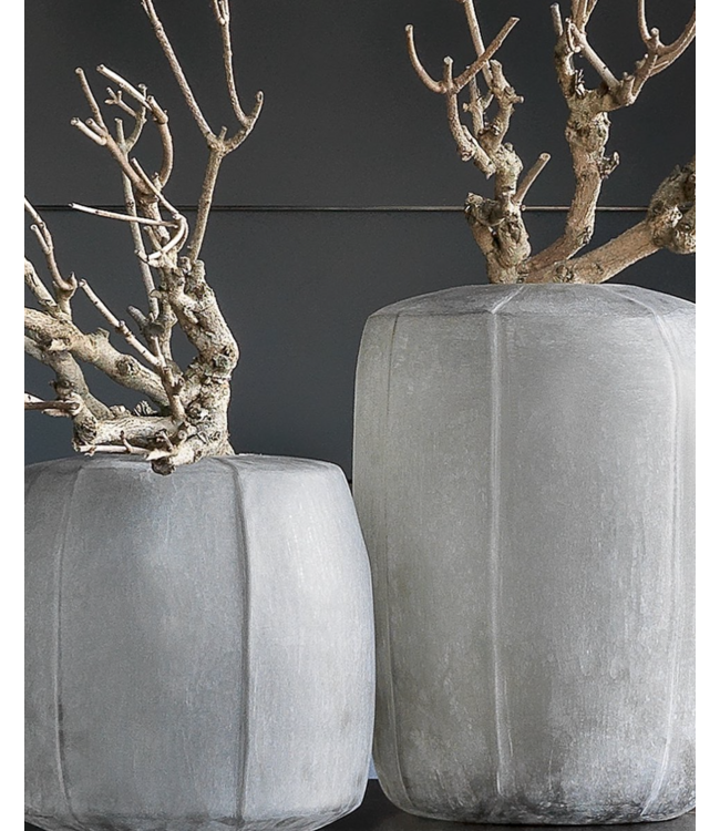 Guaxs Hohe Vase von Tamatav | Rauchgrau