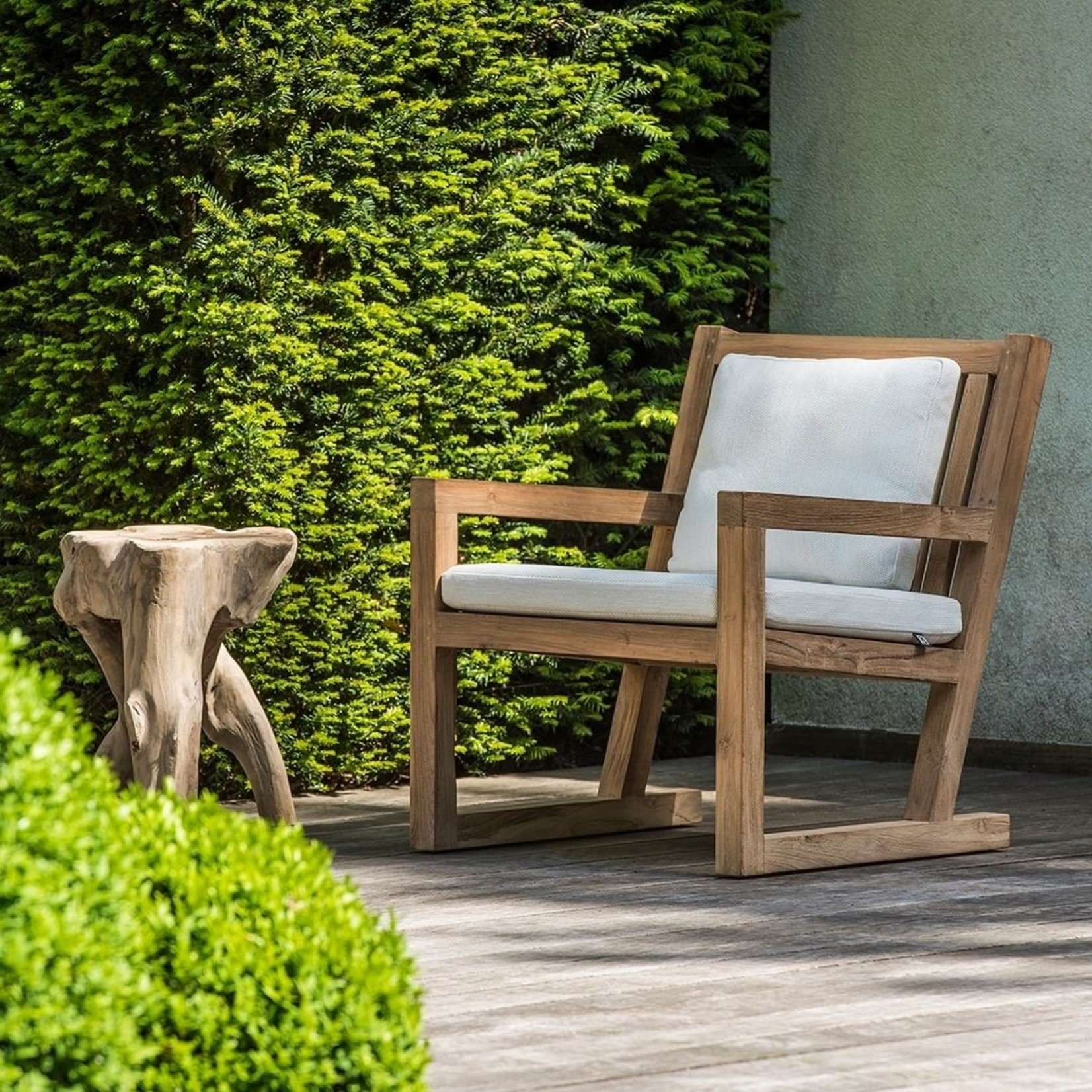 Gommaire Easy Chair Alan | Reclaimed Teak Natural Grey + Coussin