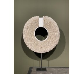 Collier Papua blanc avec corde | dia. 47cm Collier Papua blanc avec corde | dia. 47cm