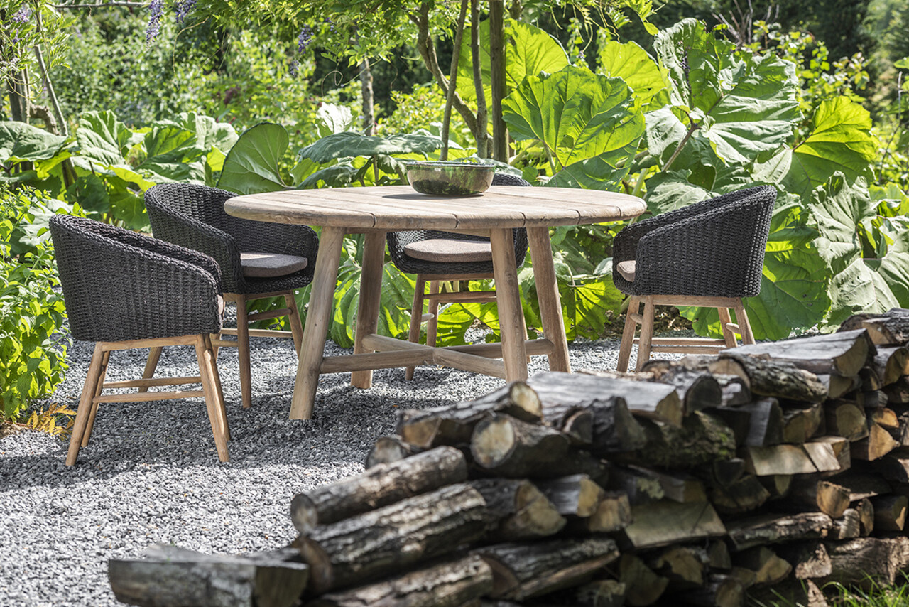 GOMMAIRE Outdoor | Organic Living Lenestol Charly | Gjenvunnet teak naturgrå / PE-flettet espresso