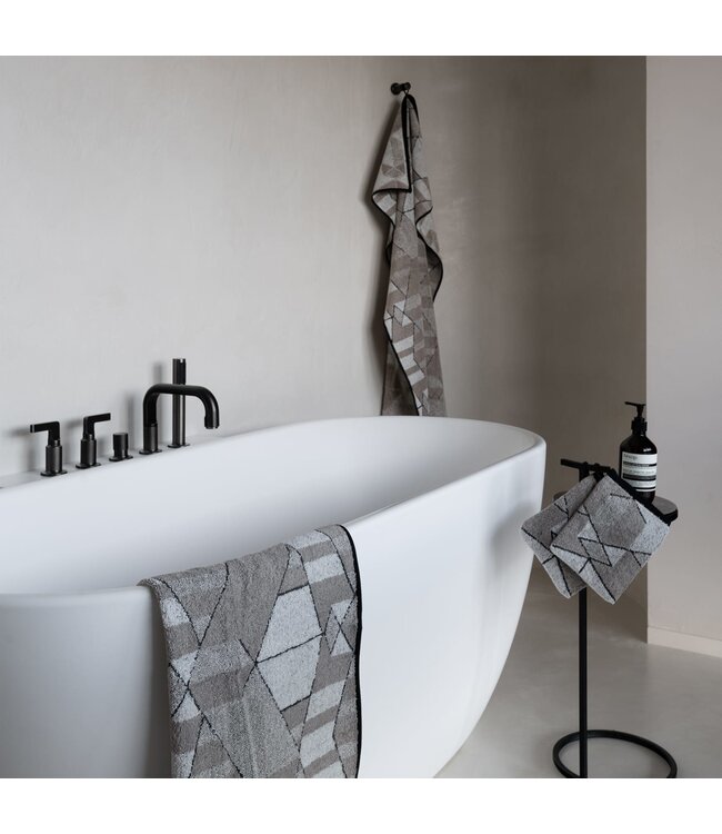 Evolution 21 Coup De Foudre | Bath Linen Limited Edition Box