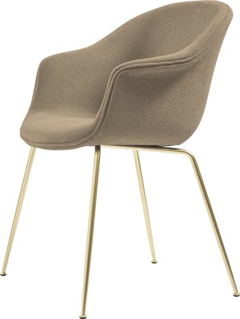 Gubi Flaggermus spisestol | Lett Bouclé 003 & Messing Semi Matt Base Gubi Flaggermus spisestol | Lett Bouclé 003 & Messing Semi Matt Base