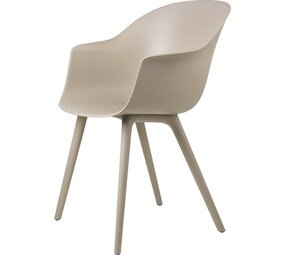 Gubi Silla de comedor de murciélago al aire libre | Nuevo Beige Gubi Silla de comedor de murciélago al aire libre | Nuevo Beige