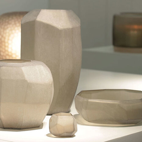 Guaxs Vase cubique haut | gris fumée Guaxs Vase cubique haut | gris fumée