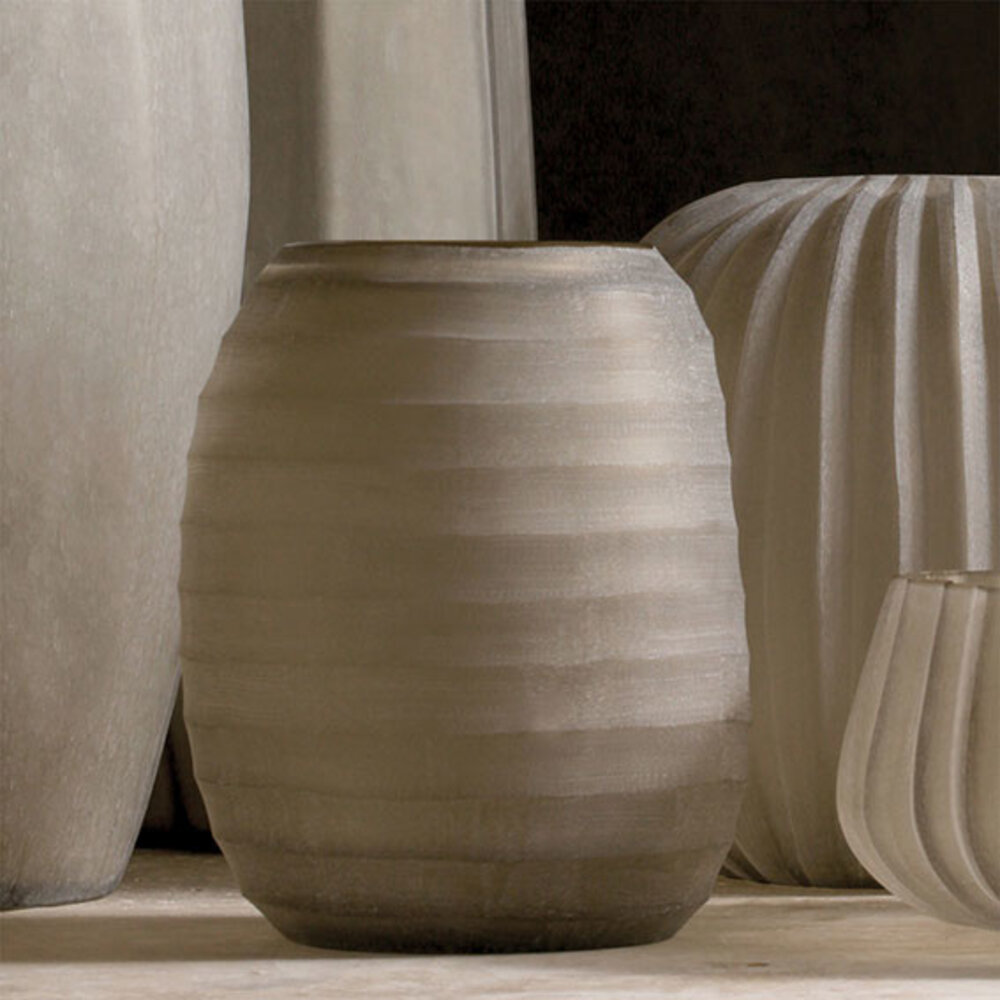 Guaxs Florero Vientre XL | humo gris Guaxs Florero Vientre XL | humo gris