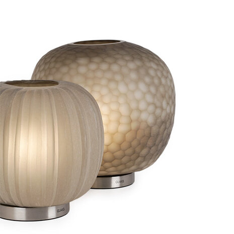 Guaxs Bordlampe Erbse 2 | Klar / røykgrå Guaxs Bordlampe Erbse 2 | Klar / røykgrå