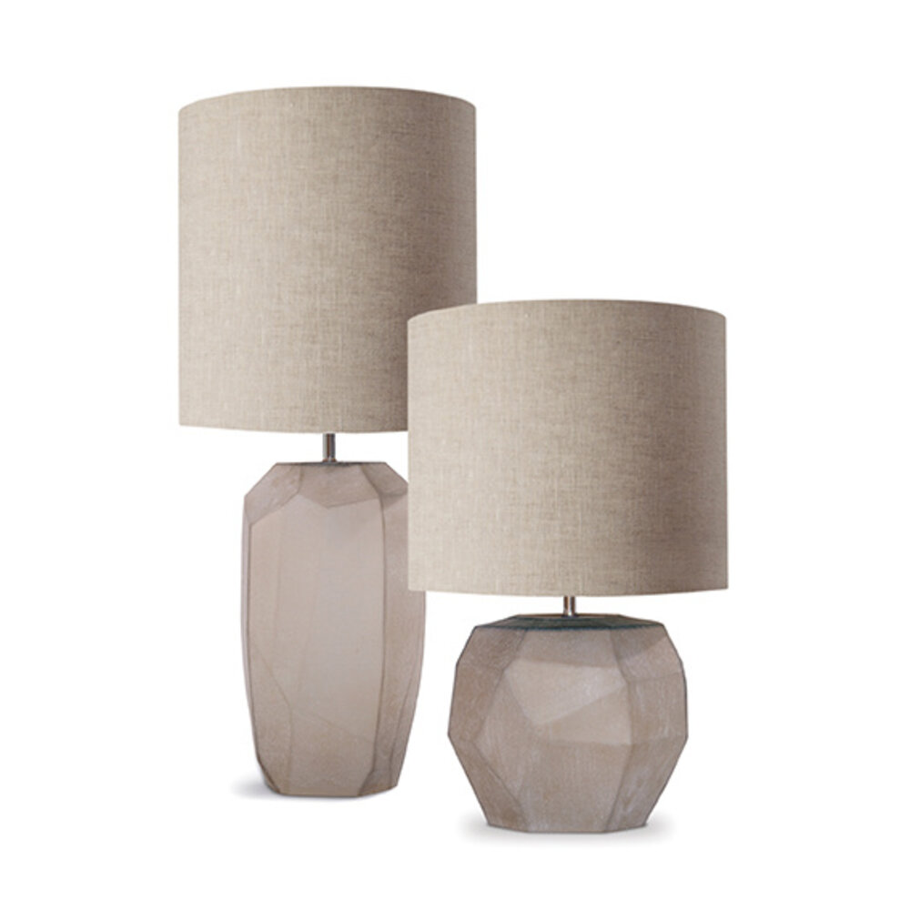 Guaxs Lampe de table haute cubique | Gris fumé Guaxs Lampe de table haute cubique | Gris fumé