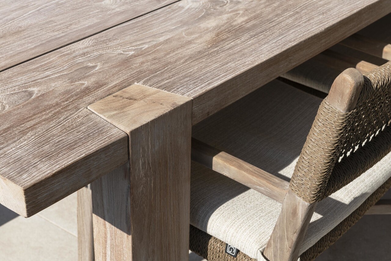 GOMMAIRE Outdoor | Organic Living Table Jacob Large | Reclaimed Teak Natural Grey