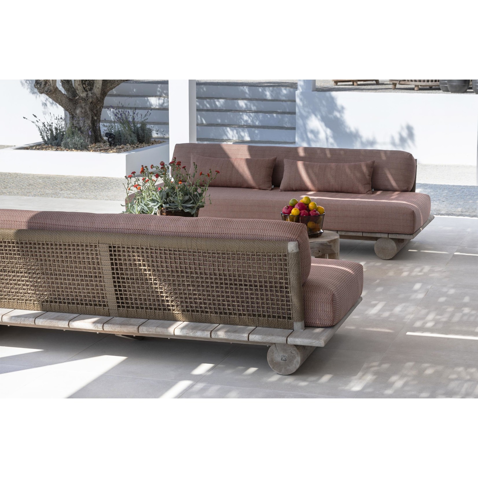 Gommaire Sofa Edge | Reclaimed Teak Natural Gray & PE Wicker Antique Weed + Cushion