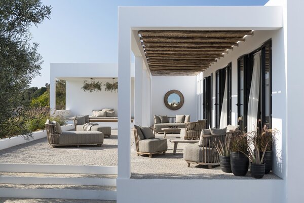 GOMMAIRE Outdoor | Organic Living Divano Carol a 2 posti | Teak grigio naturale