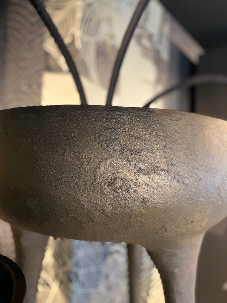 POLDR Design Vaso per gambe L | Bronzo grezzo POLDR Design Vaso per gambe L | Bronzo grezzo