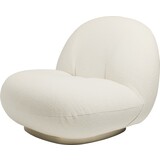 Gubi Sillón Pacha | Base de arpa y oro completamente tapizada Gubi Sillón Pacha | Base de arpa y oro completamente tapizada