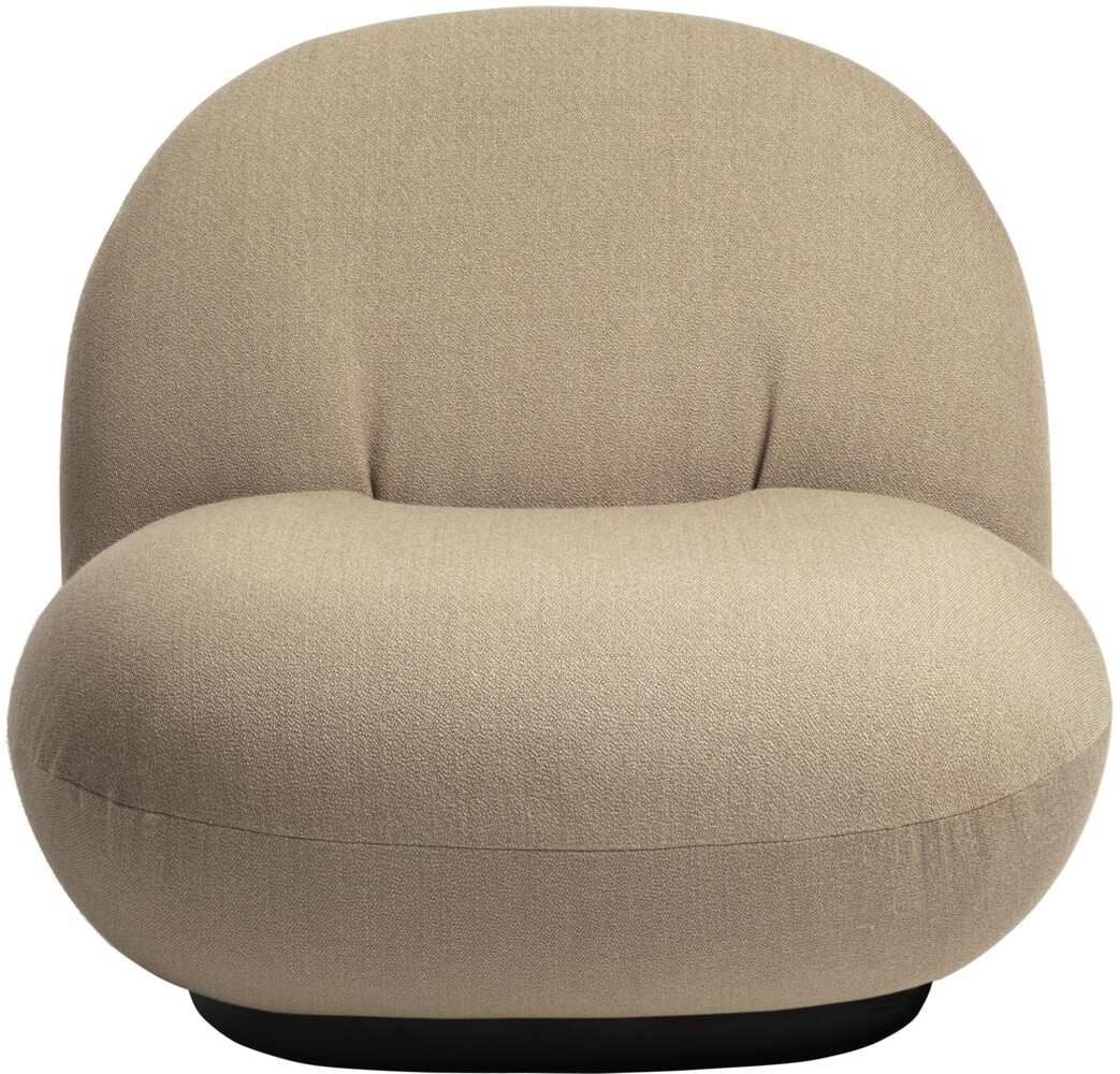 Gubi Pacha Lounge Chair | Vollständig gepolstertes Vidar und schwarzes, halbmattes Gestell Gubi Pacha Lounge Chair | Vollständig gepolstertes Vidar und schwarzes, halbmattes Gestell