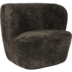 Gubi Stay Lounge Chair | Fully Upholstered Sheepskin & Black Base, Large