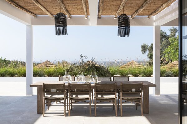 GOMMAIRE Outdoor | Organic Living Table Maximus | Teak Natural Grey