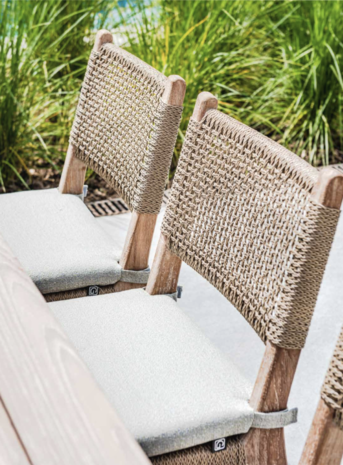 GOMMAIRE Outdoor | Organic Living Silla Fiona | Teca gris natural / Mimbre sintético color verde antiguo