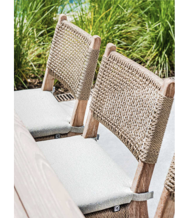 GOMMAIRE Outdoor Meubels | Organic Living Chair Fiona | Teak Natural Grey / PE Wicker Antique Weed
