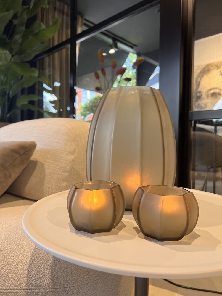 NU PUUR & GROEN 12 Luksus oppladbare LED-telys NU PUUR & GROEN 12 Luksus oppladbare LED-telys