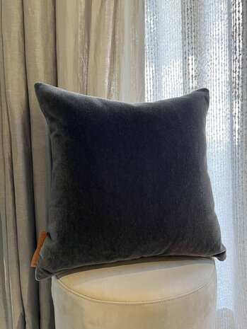 Evolution 21 Humo de alfalfa | 50x50cm Evolution 21 Humo de alfalfa | 50x50cm