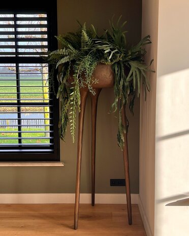 POLDR Design Legs Pot L | Rough Bronze POLDR Design Legs Pot L | Rough Bronze