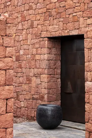 DOMANI BATUR | Schwarz Metallic DOMANI BATUR | Schwarz Metallic