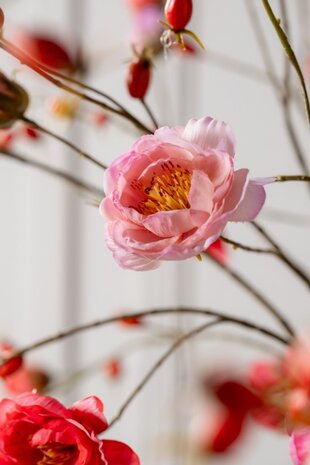 SILK-KA Rama de rosa mosqueta rosa LT REAL TOUCH | 106 cm SILK-KA Rama de rosa mosqueta rosa LT REAL TOUCH | 106 cm