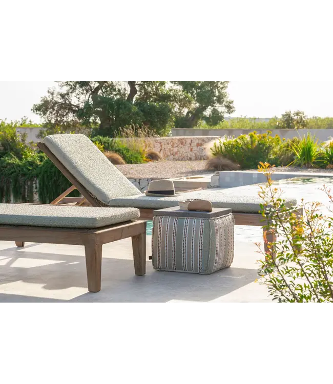 GOMMAIRE Outdoor Meubels | Organic Living Solseng Lisa inkl. hjul | Teak naturgrå / PE-flettet antikk marihuana
