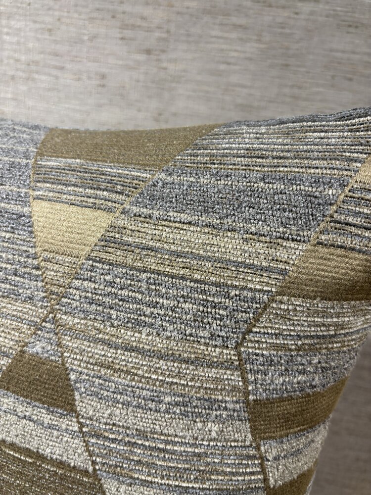 NU PUUR & GROEN Coup de Foudre Gold Gray | 60 x 40 cm NU PUUR & GROEN Coup de Foudre Gold Gray | 60 x 40 cm