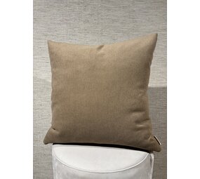 NU PUUR & GROEN Satengkaramell | 50 x 50 cm NU PUUR & GROEN Satengkaramell | 50 x 50 cm