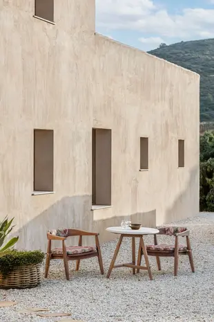 GOMMAIRE Outdoor | Organic Living Sillón Faye | Madera de teca teñida color marrón Emas