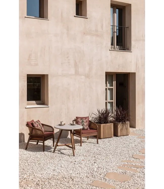 GOMMAIRE Outdoor Meubels | Organic Living Niedriger runder Bistrotisch Faye | Teakholz, gebeizt in Emas Brown / Betonplatte