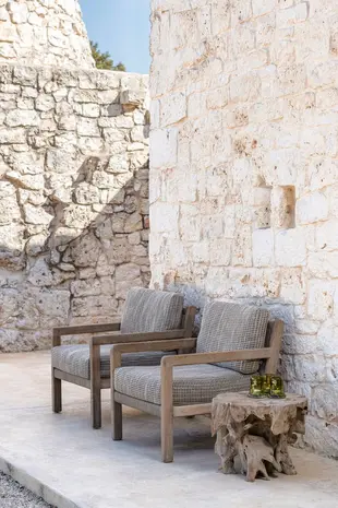 GOMMAIRE Outdoor | Organic Living Couchtisch Bamba | Teakwurzel, Naturgrau