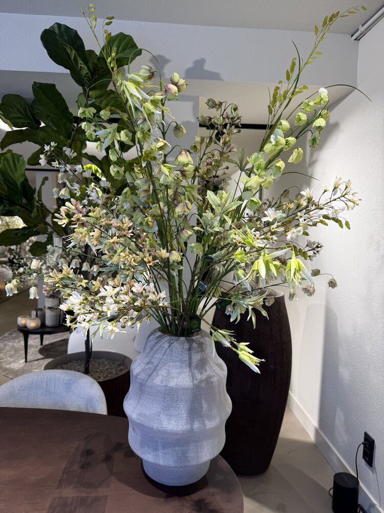 SILK-KA Kunstig blomsterbukett "Luksuriøs vår" SILK-KA Kunstig blomsterbukett "Luksuriøs vår"